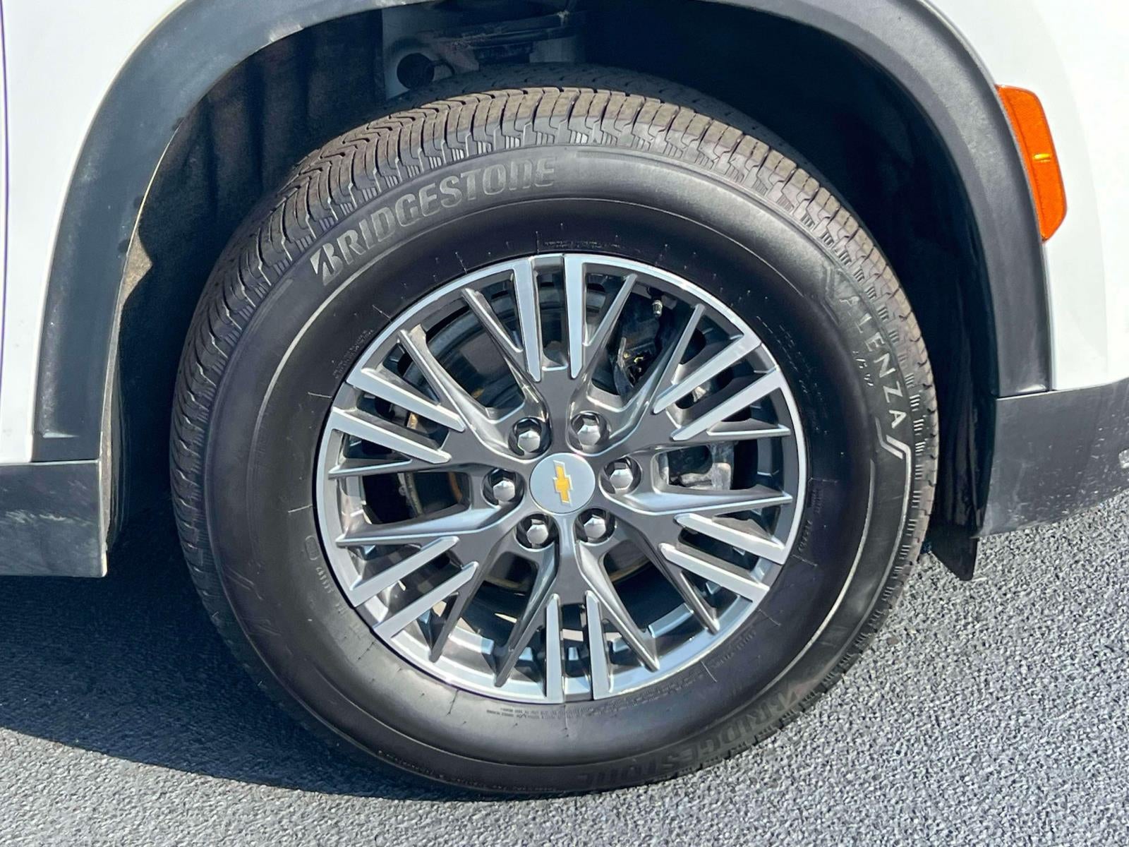 2026 Chevrolet Traverse AWD LT