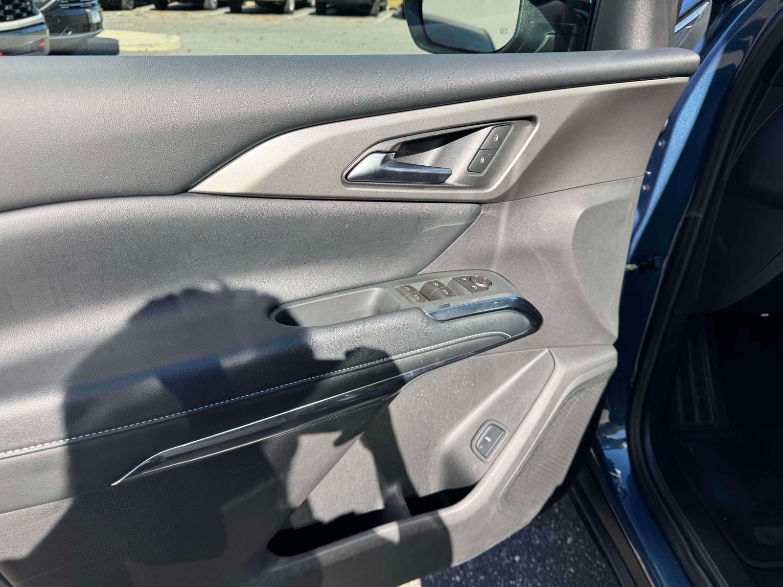 2026 Chevrolet Traverse AWD LT