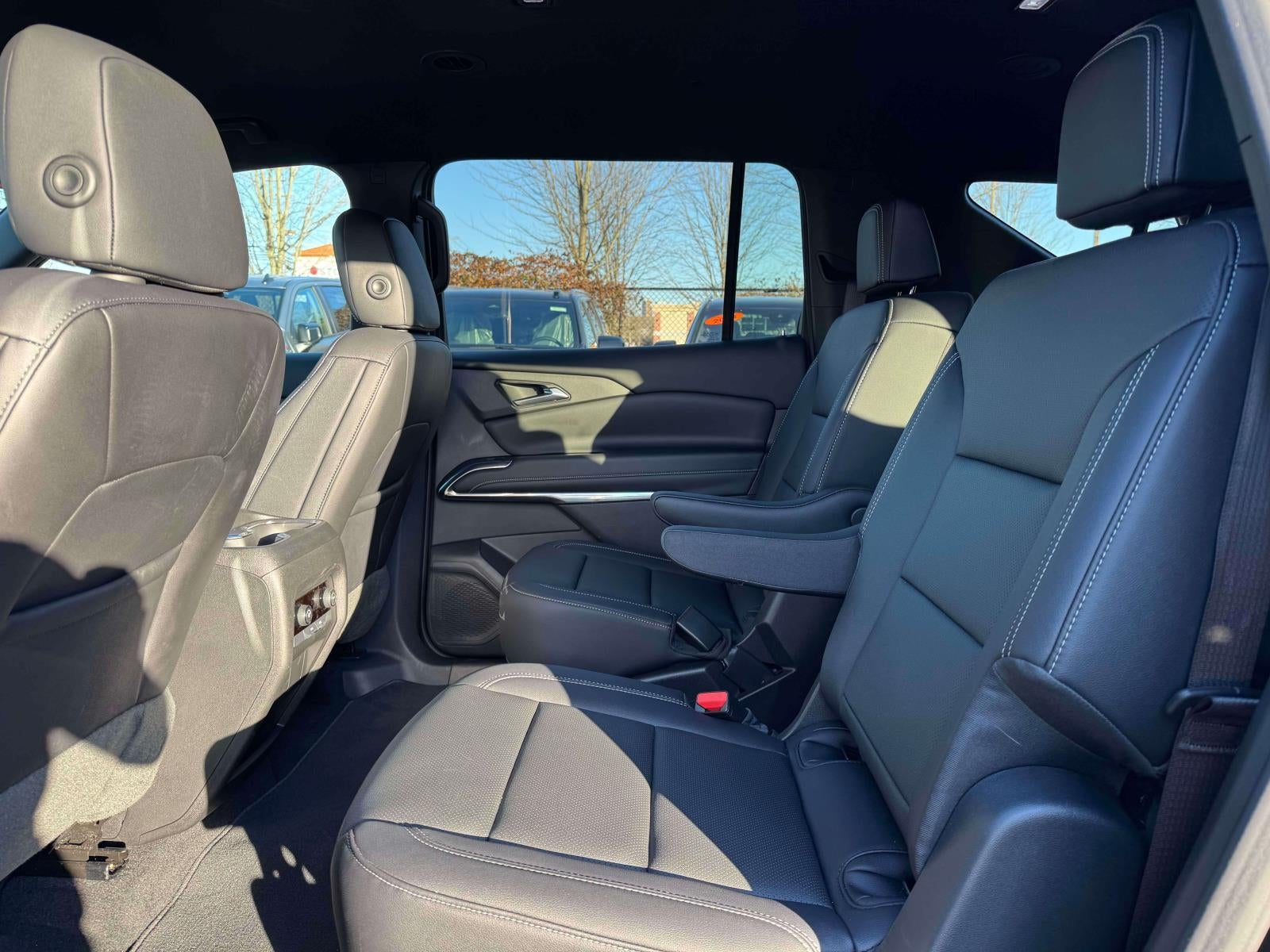 2026 Chevrolet Traverse AWD LT