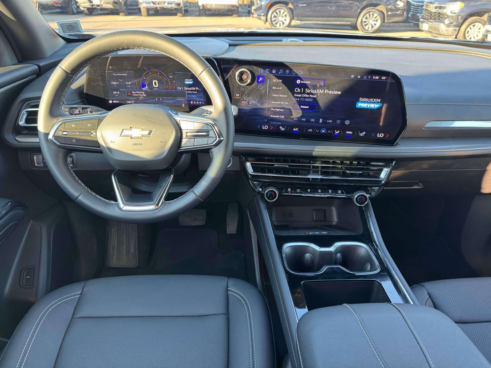 2026 Chevrolet Traverse AWD LT