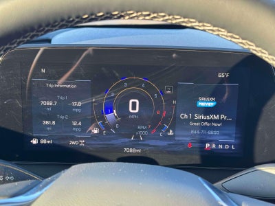 2026 Chevrolet Traverse AWD LT