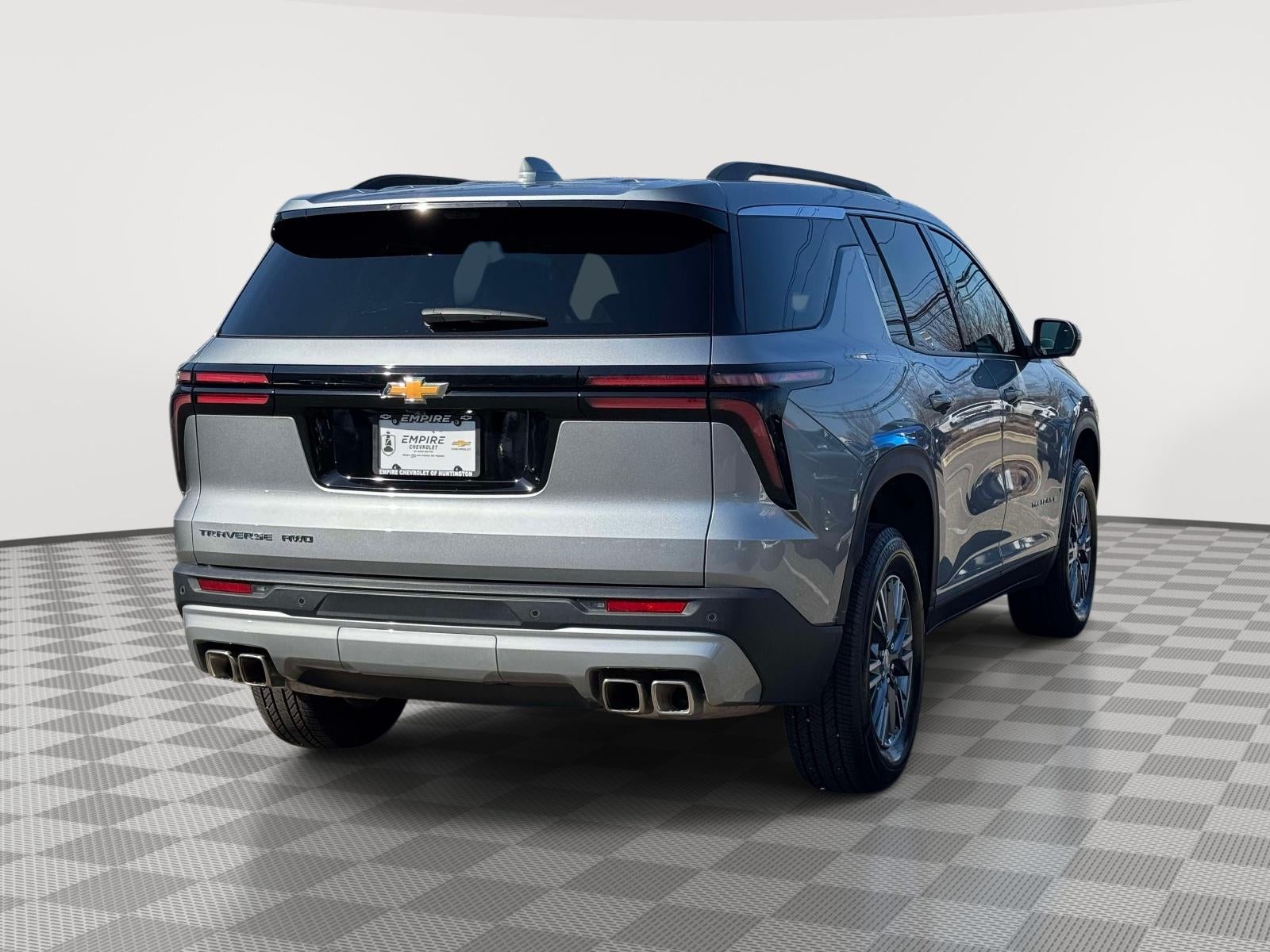2026 Chevrolet Traverse AWD LT