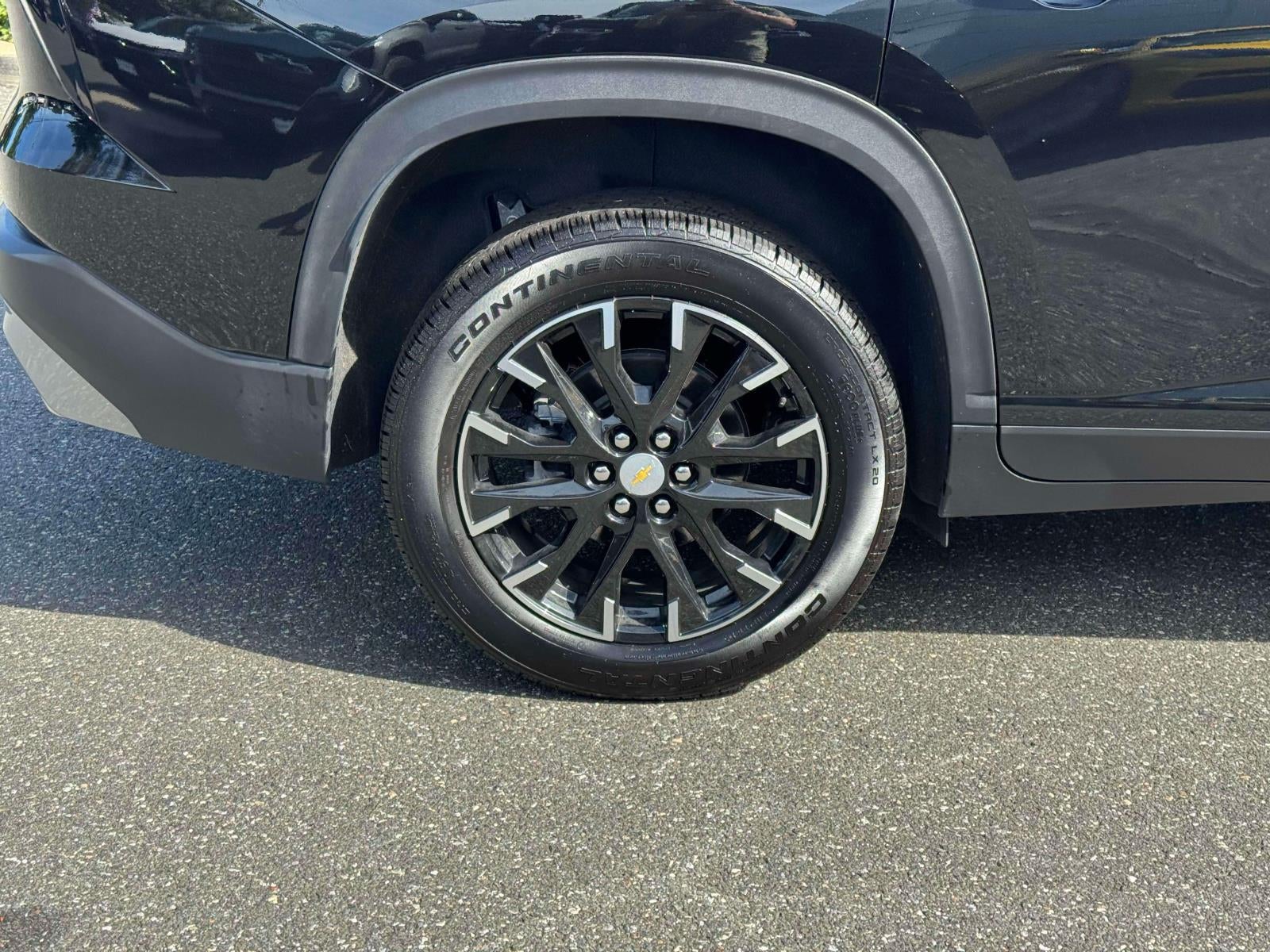 2026 Chevrolet Traverse AWD LT