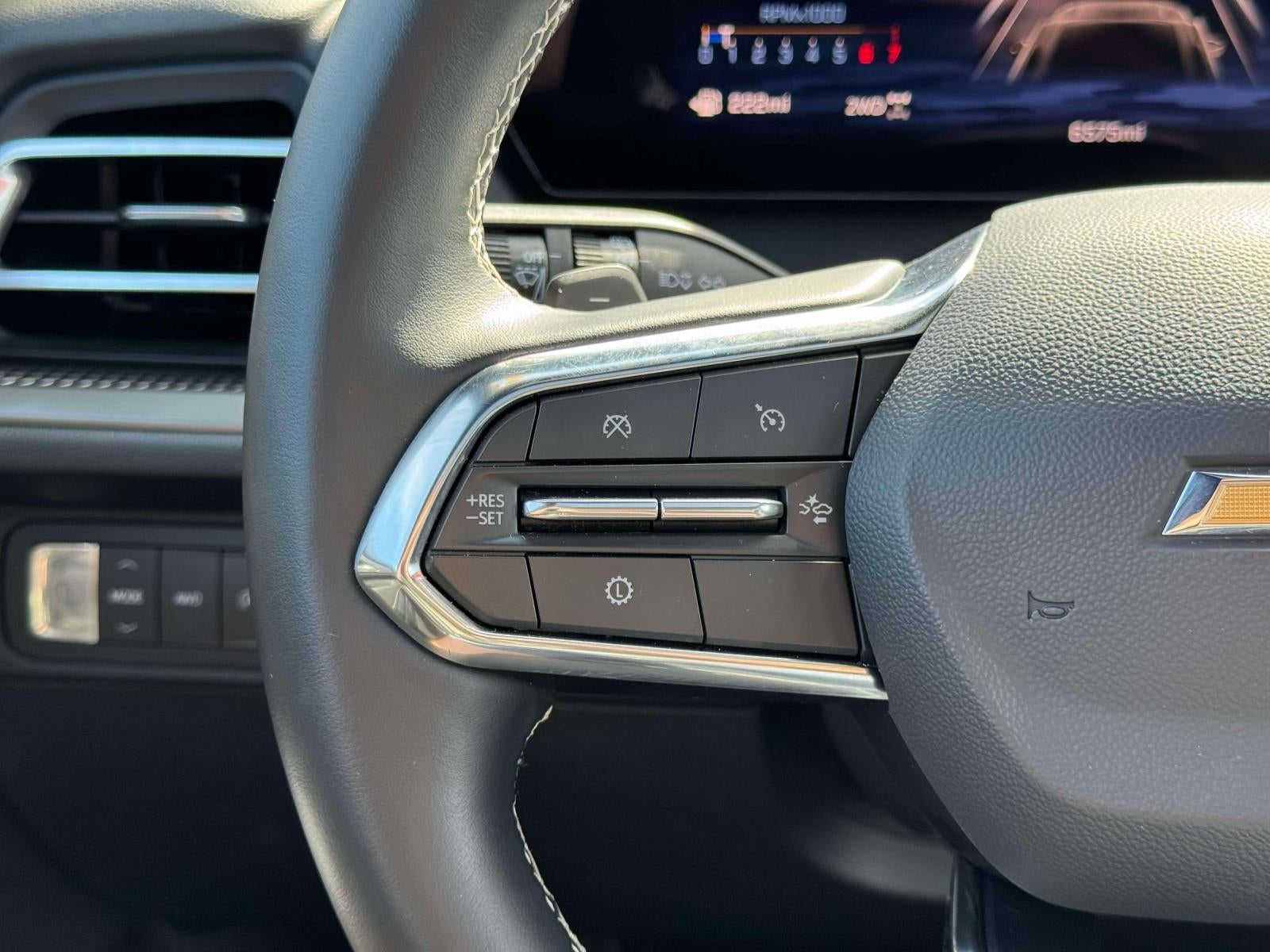 2026 Chevrolet Traverse AWD LT