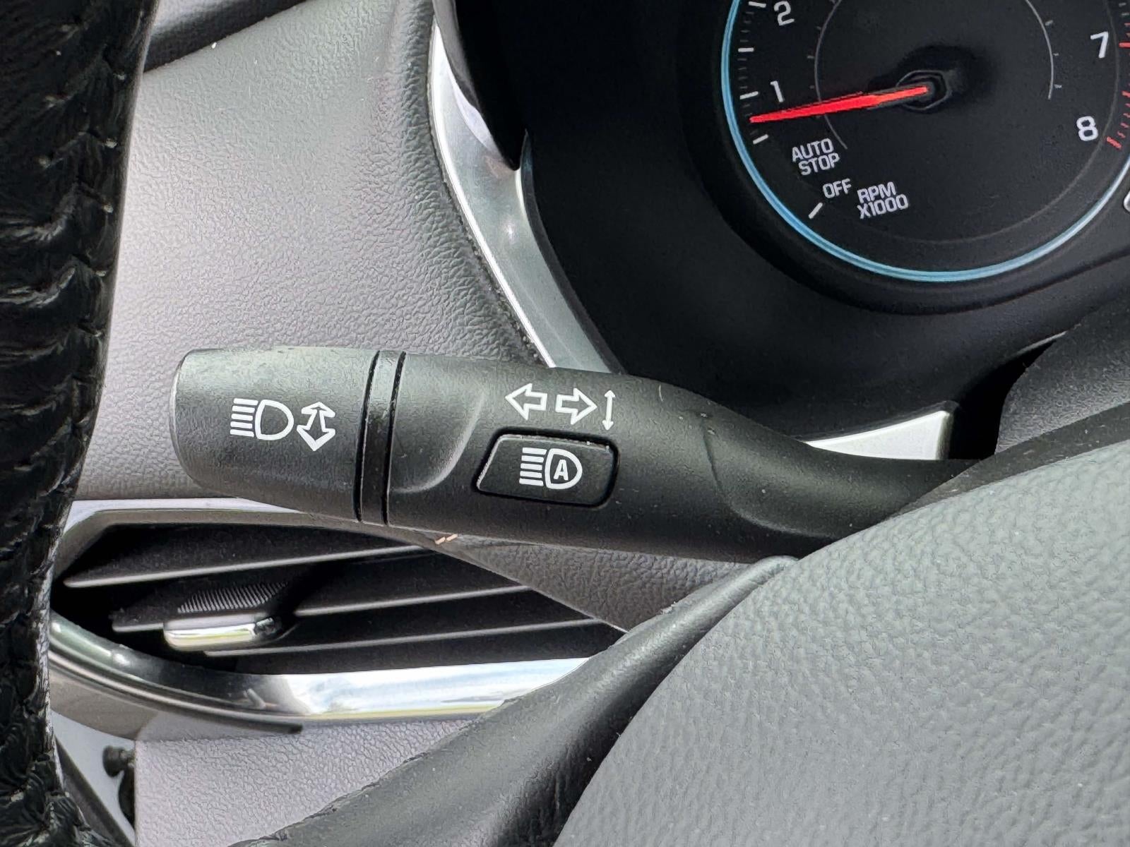 2020 Chevrolet Traverse AWD LT Cloth