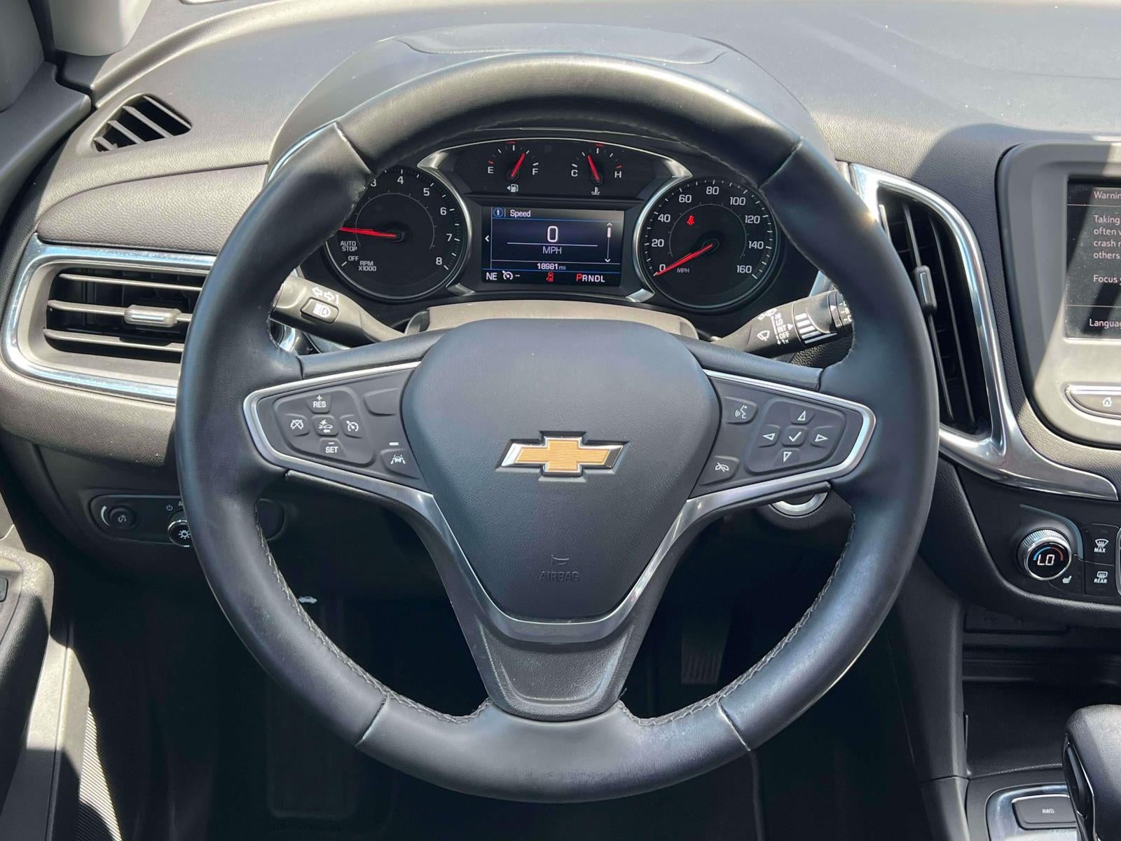 2023 Chevrolet Traverse AWD LT Cloth