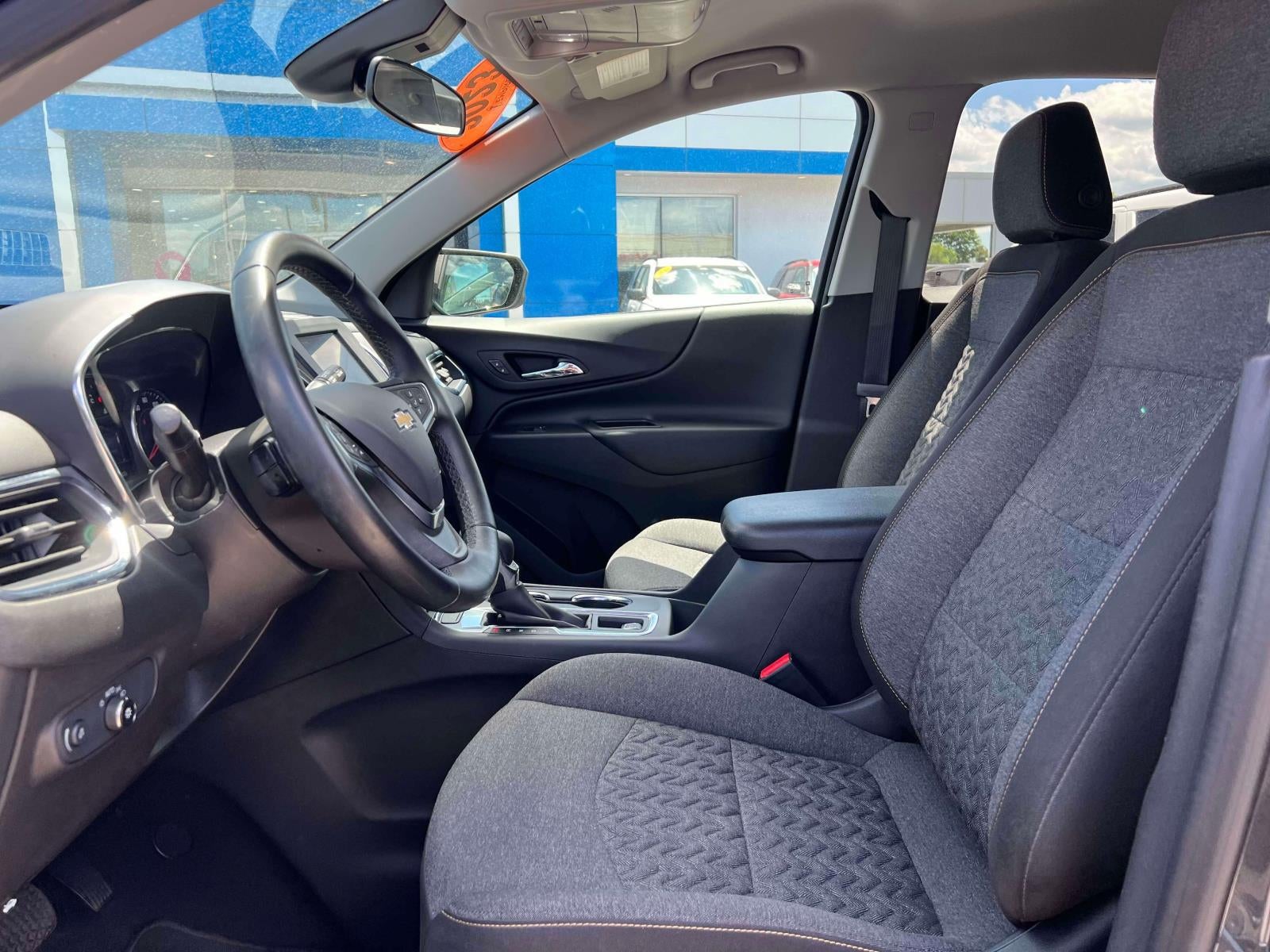 2023 Chevrolet Traverse AWD LT Cloth