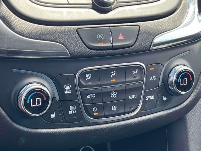 2023 Chevrolet Traverse AWD LT Cloth