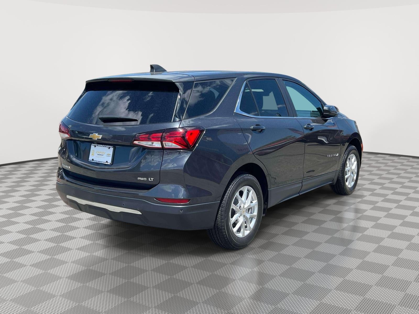 2023 Chevrolet Traverse AWD LT Cloth