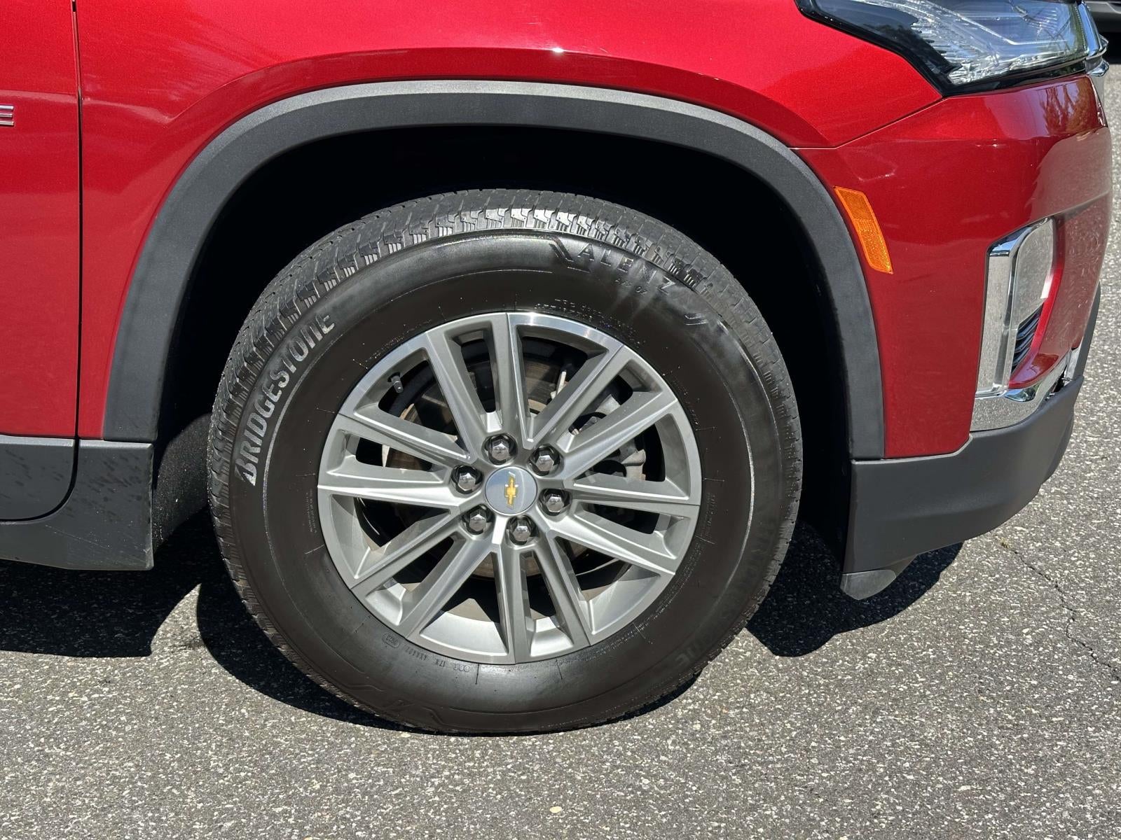 2023 Chevrolet Traverse LT