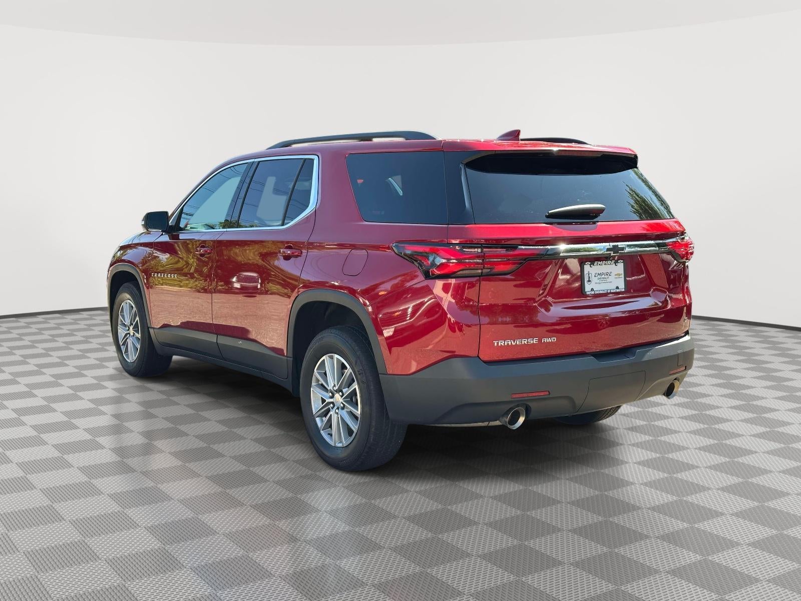 2023 Chevrolet Traverse LT