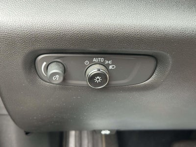 2023 Chevrolet Traverse AWD LT Cloth