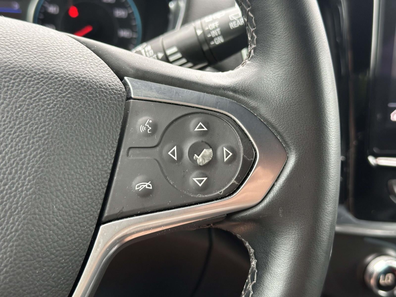 2023 Chevrolet Traverse AWD LT Cloth