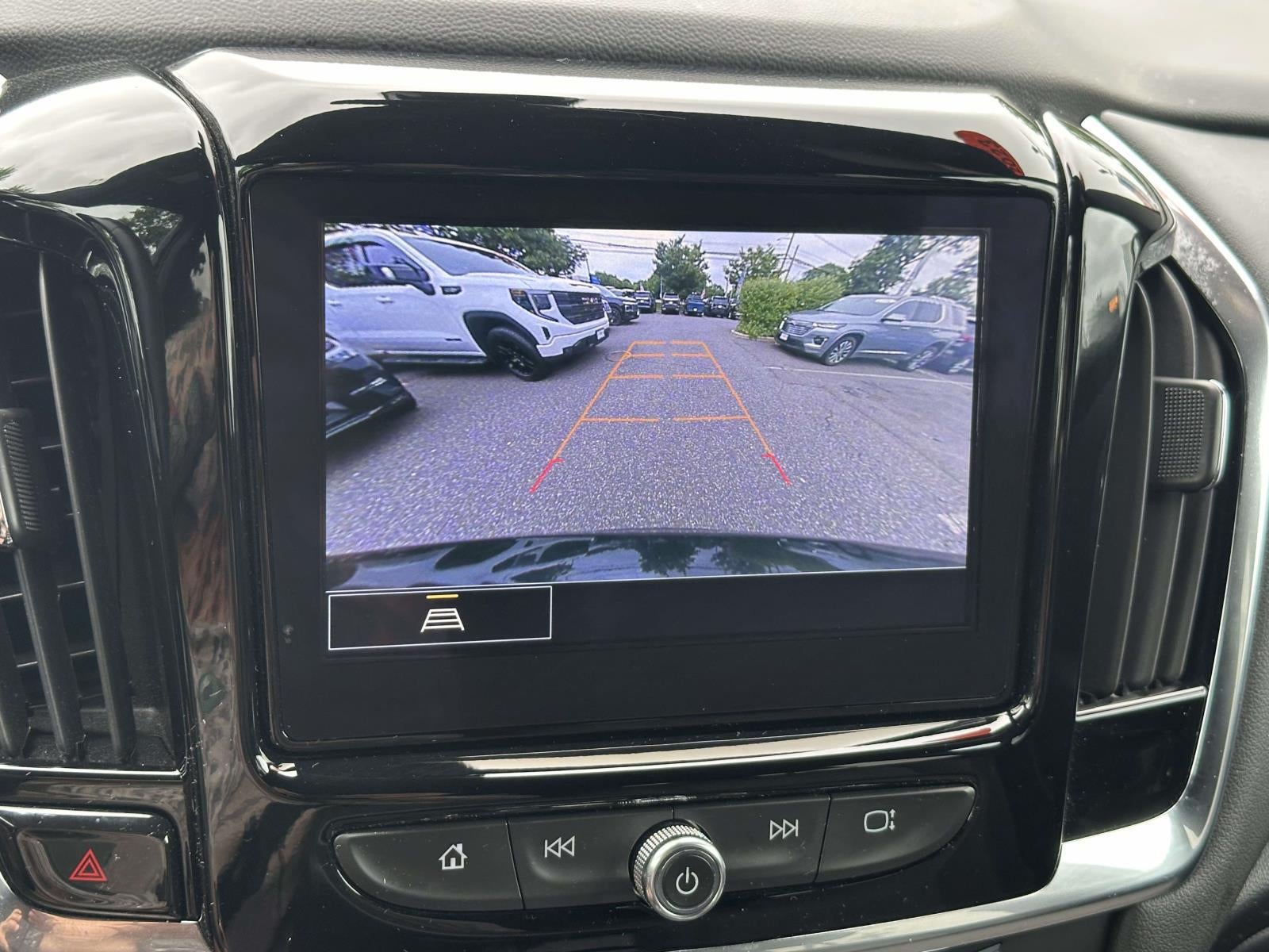 2023 Chevrolet Traverse AWD LT Cloth