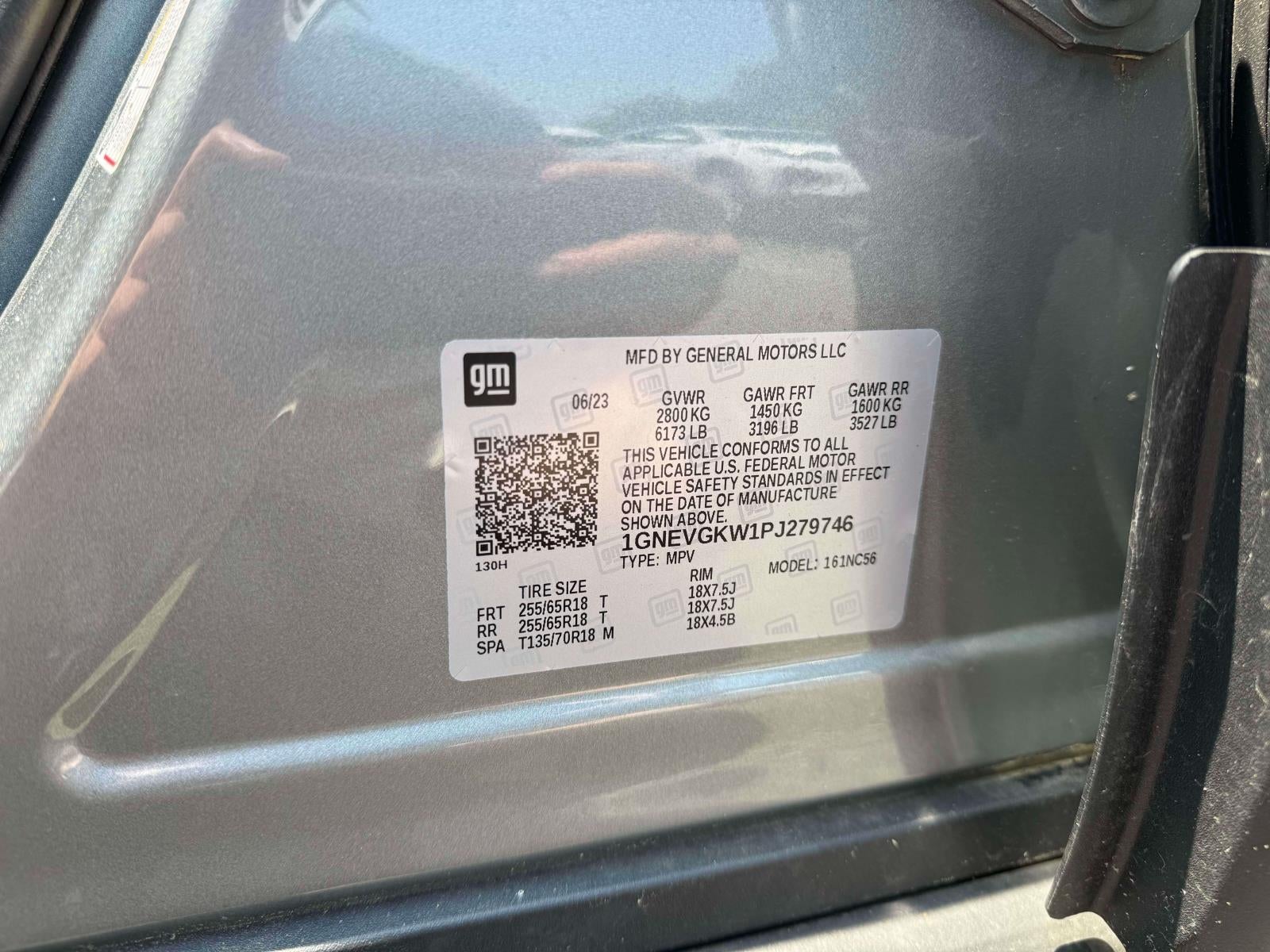 2023 Chevrolet Traverse AWD LT Cloth