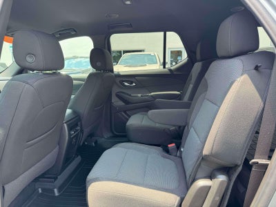 2023 Chevrolet Traverse AWD LT Cloth