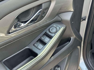 2023 Chevrolet Traverse AWD LT Cloth