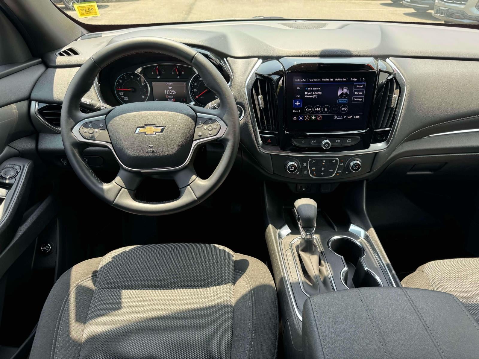 2023 Chevrolet Traverse AWD LT Cloth