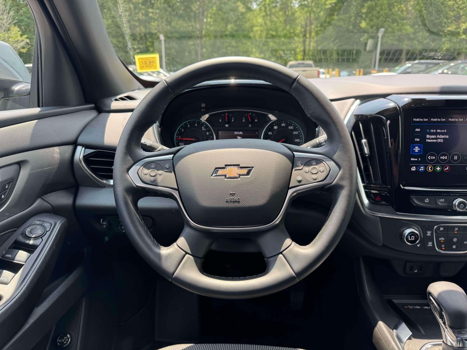 2023 Chevrolet Traverse AWD LT Cloth