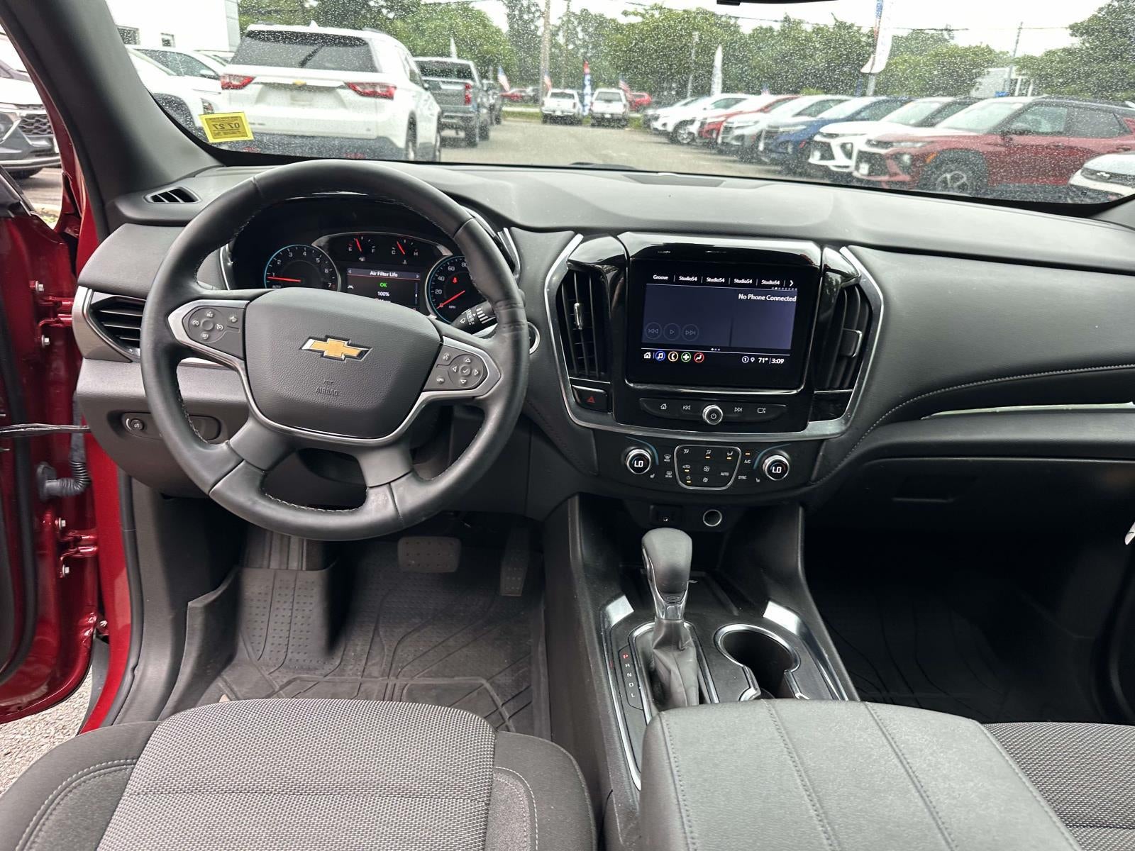 2023 Chevrolet Traverse AWD LT Cloth