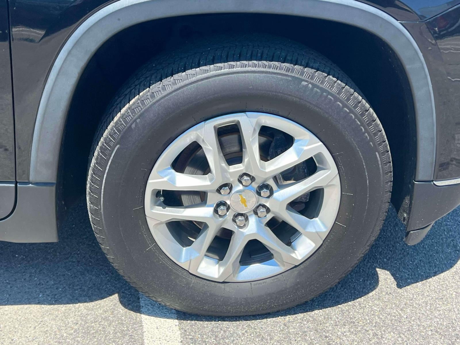 2020 Chevrolet Traverse AWD LT Cloth
