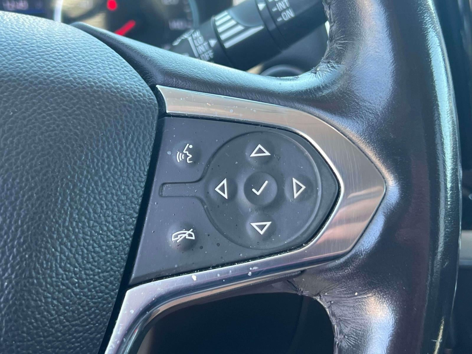 2020 Chevrolet Traverse AWD LT Cloth
