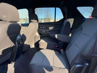 2022 Chevrolet Traverse AWD LT Cloth