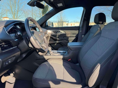 2022 Chevrolet Traverse AWD LT Cloth