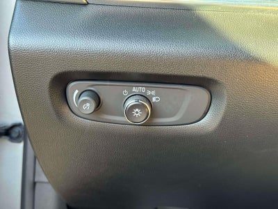 2022 Chevrolet Traverse AWD LT Cloth