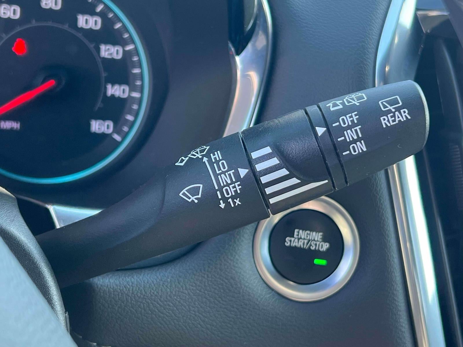 2022 Chevrolet Traverse AWD LT Cloth