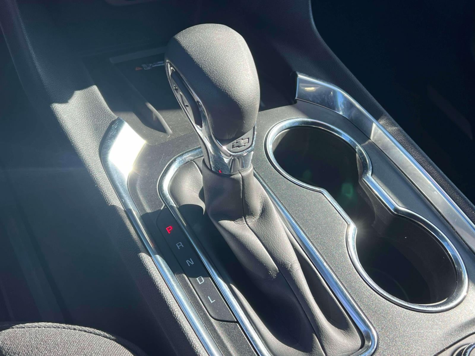 2022 Chevrolet Traverse AWD LT Cloth