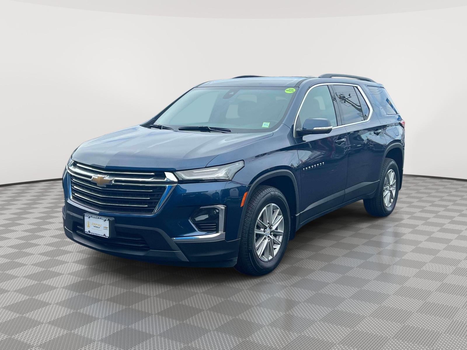 2023 Chevrolet Traverse AWD LT Cloth