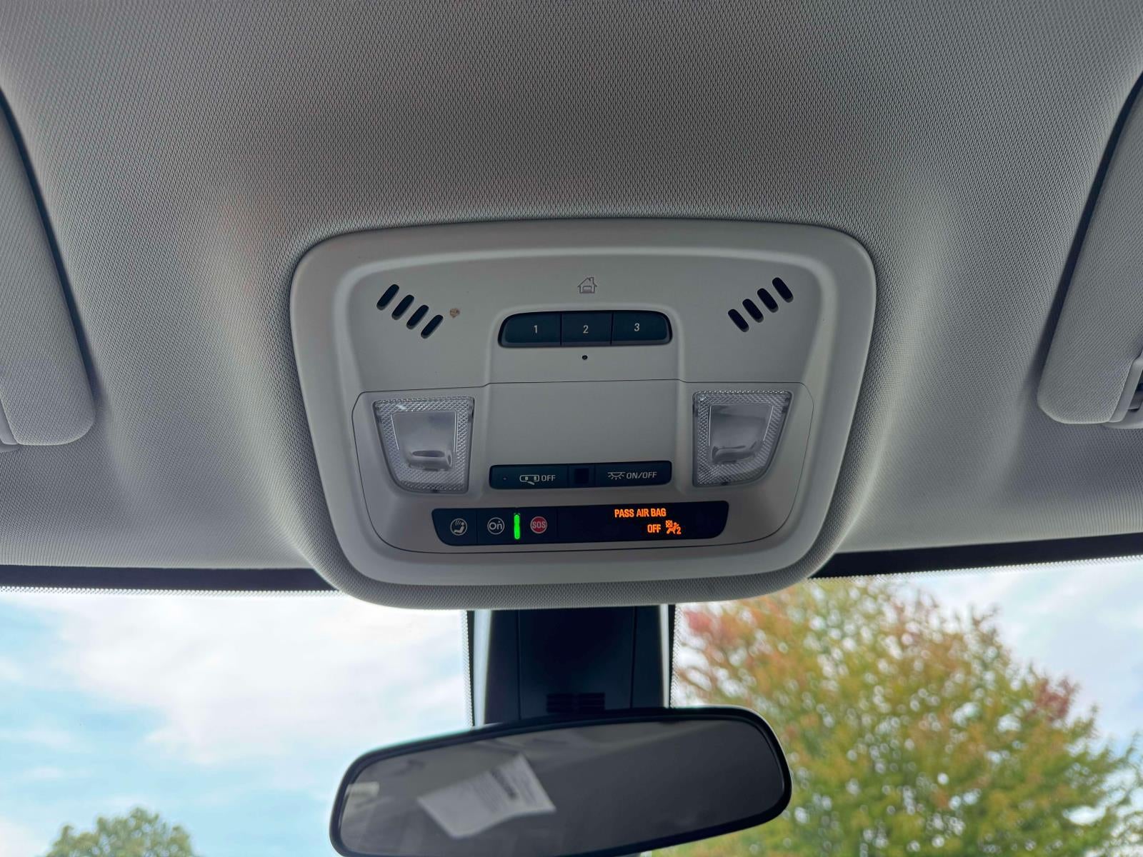 2020 Chevrolet Traverse AWD LT Cloth