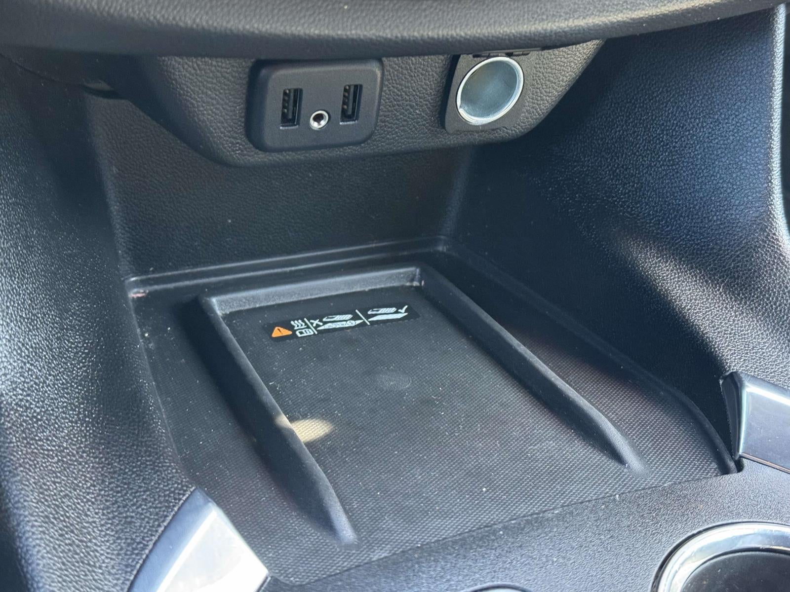 2023 Chevrolet Traverse AWD LT Cloth