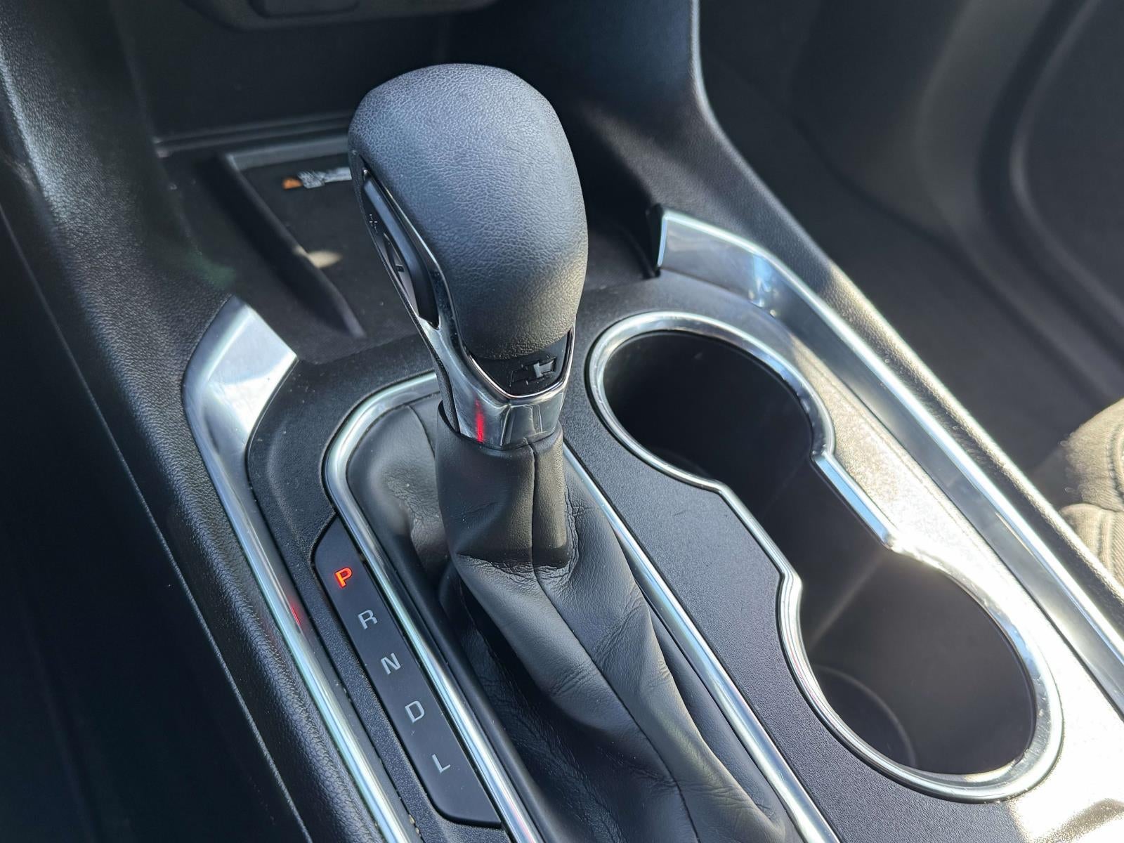 2023 Chevrolet Traverse AWD LT Cloth