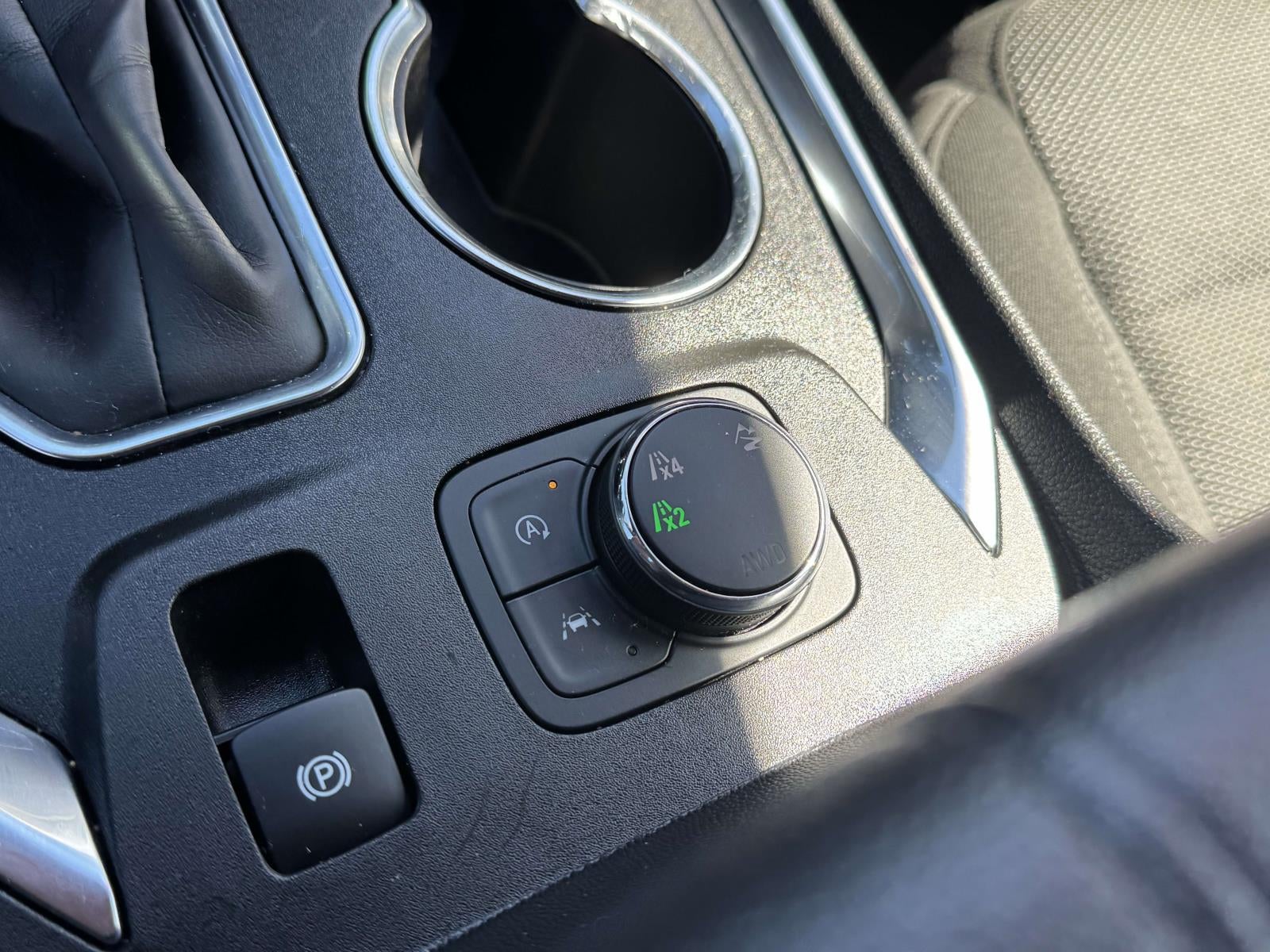 2023 Chevrolet Traverse AWD LT Cloth