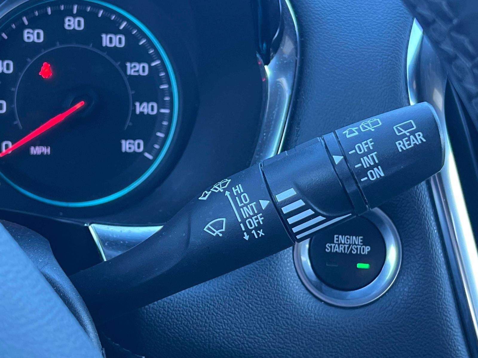 2023 Chevrolet Traverse AWD LT Cloth