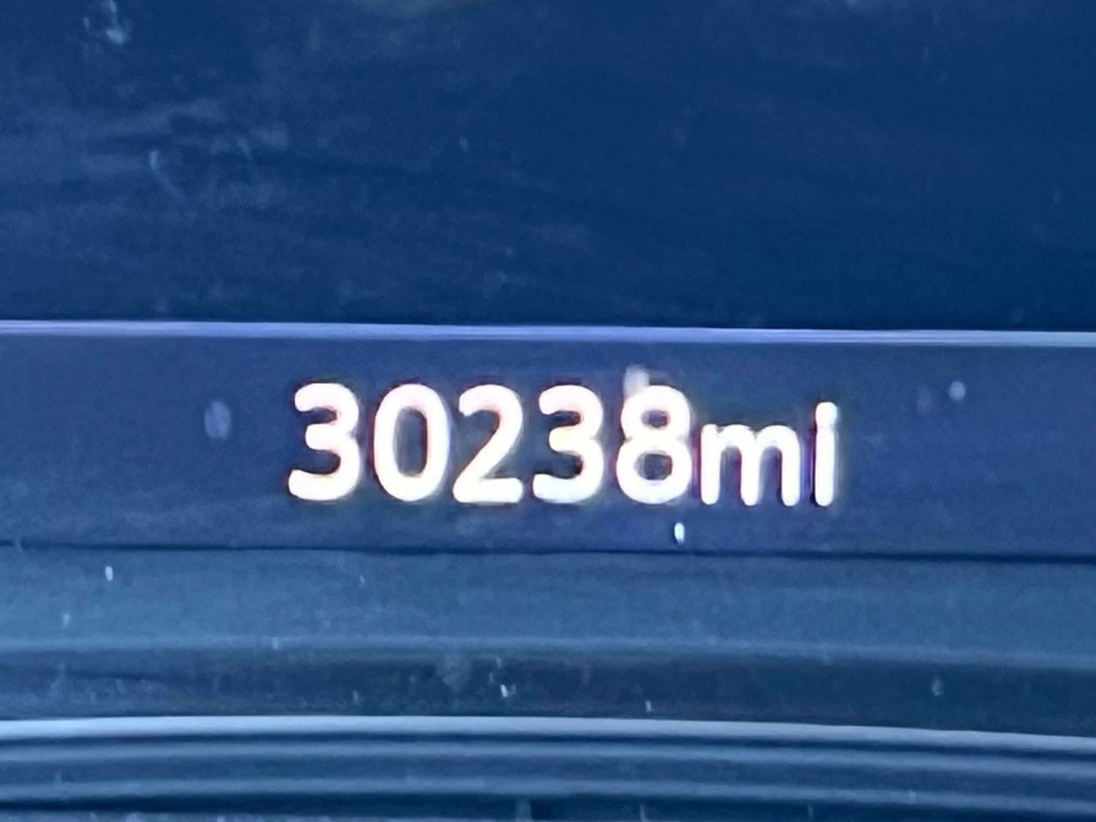 2023 Chevrolet Traverse AWD LT Cloth