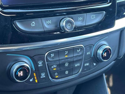 2023 Chevrolet Traverse AWD LT Cloth