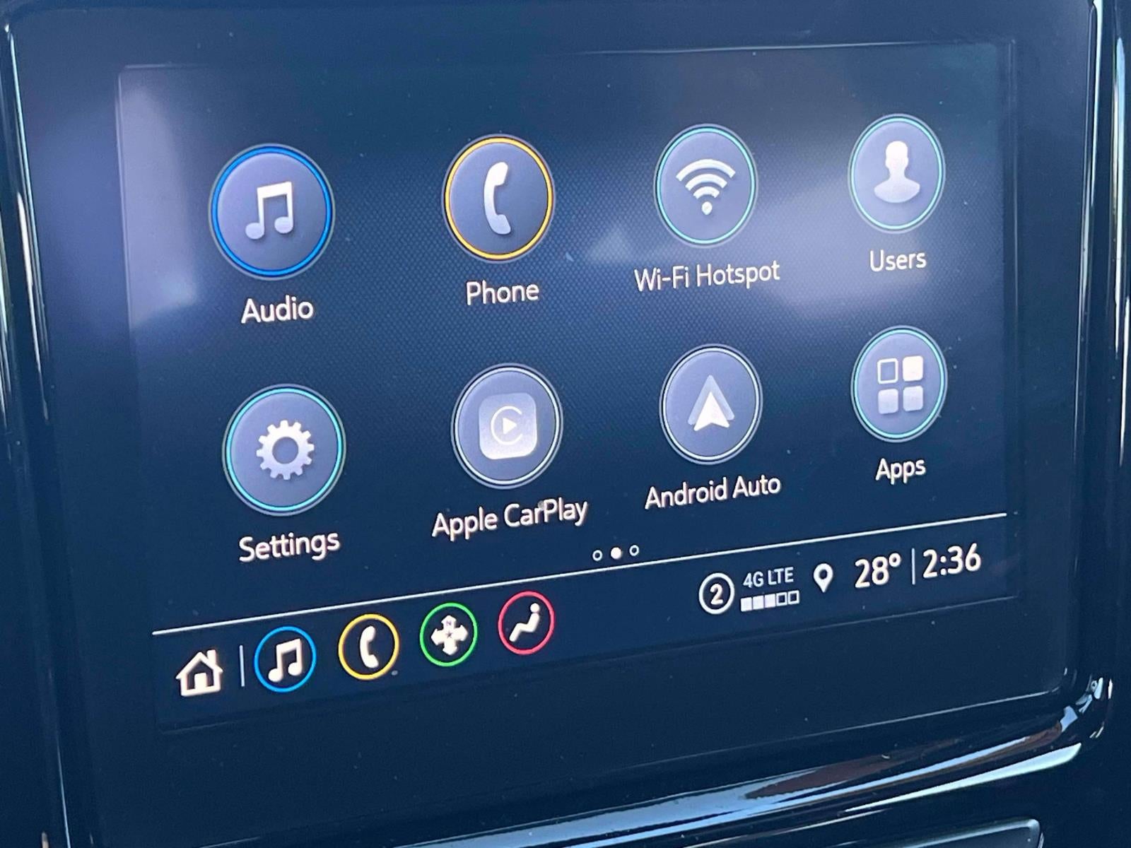 2023 Chevrolet Traverse AWD LT Cloth