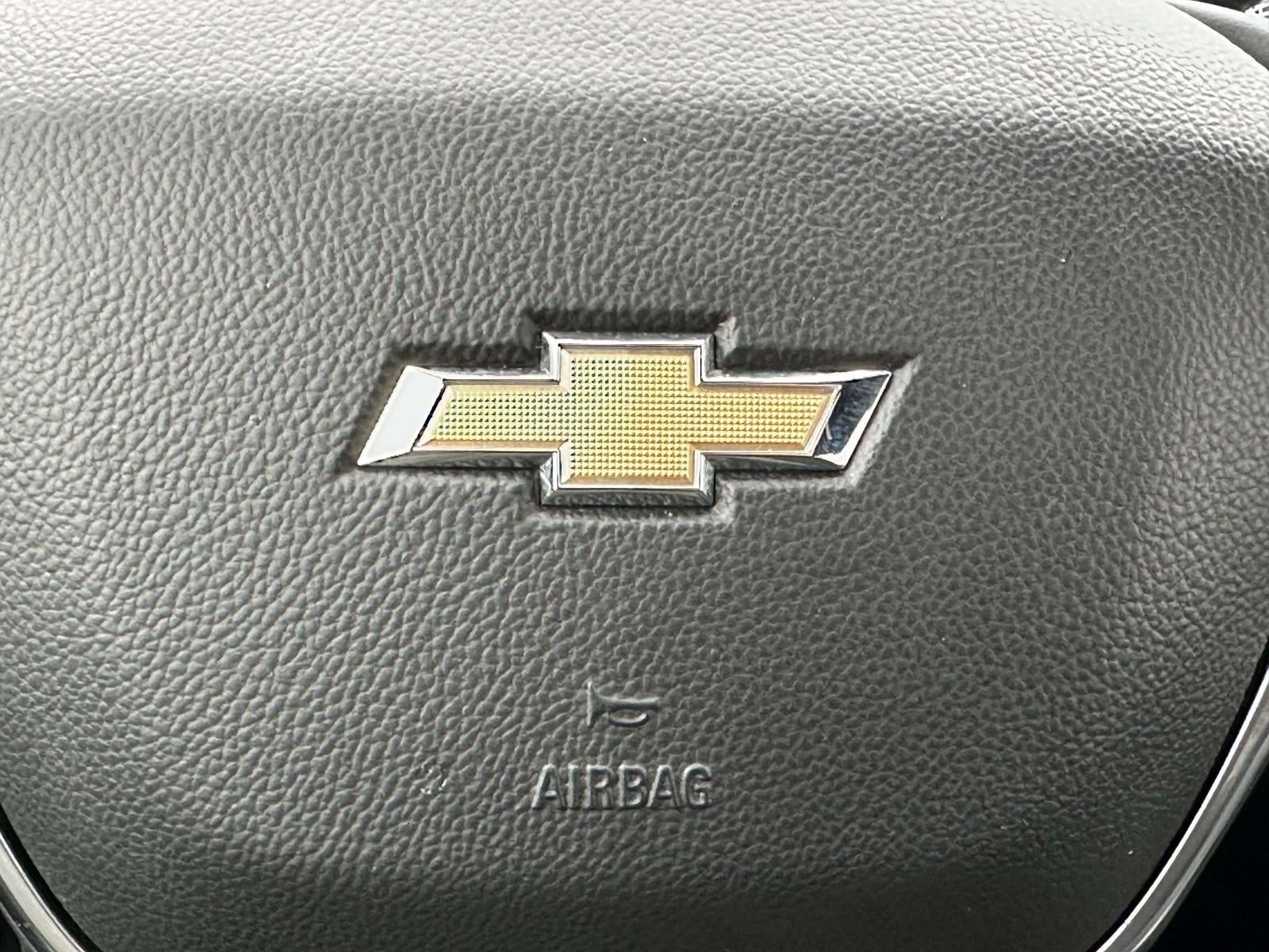 2023 Chevrolet Traverse AWD LT Cloth