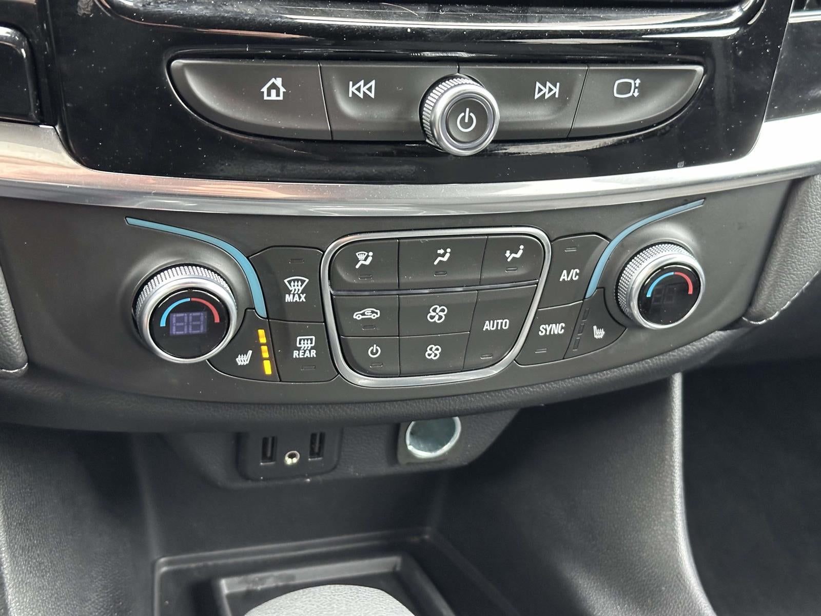 2023 Chevrolet Traverse AWD LT Cloth