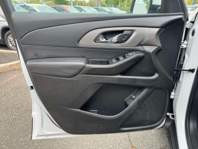 2023 Chevrolet Traverse AWD LT Cloth