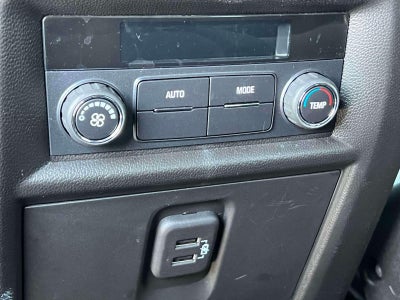 2023 Chevrolet Traverse AWD LT Cloth