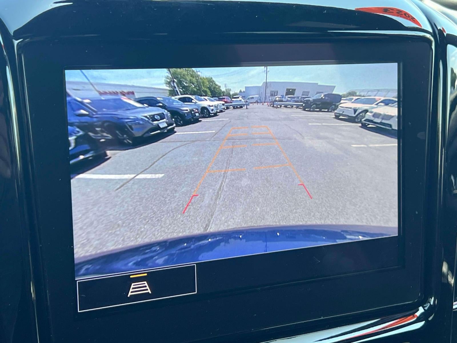 2023 Chevrolet Traverse AWD LT Cloth