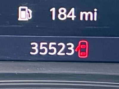 2023 Chevrolet Traverse AWD LT Cloth