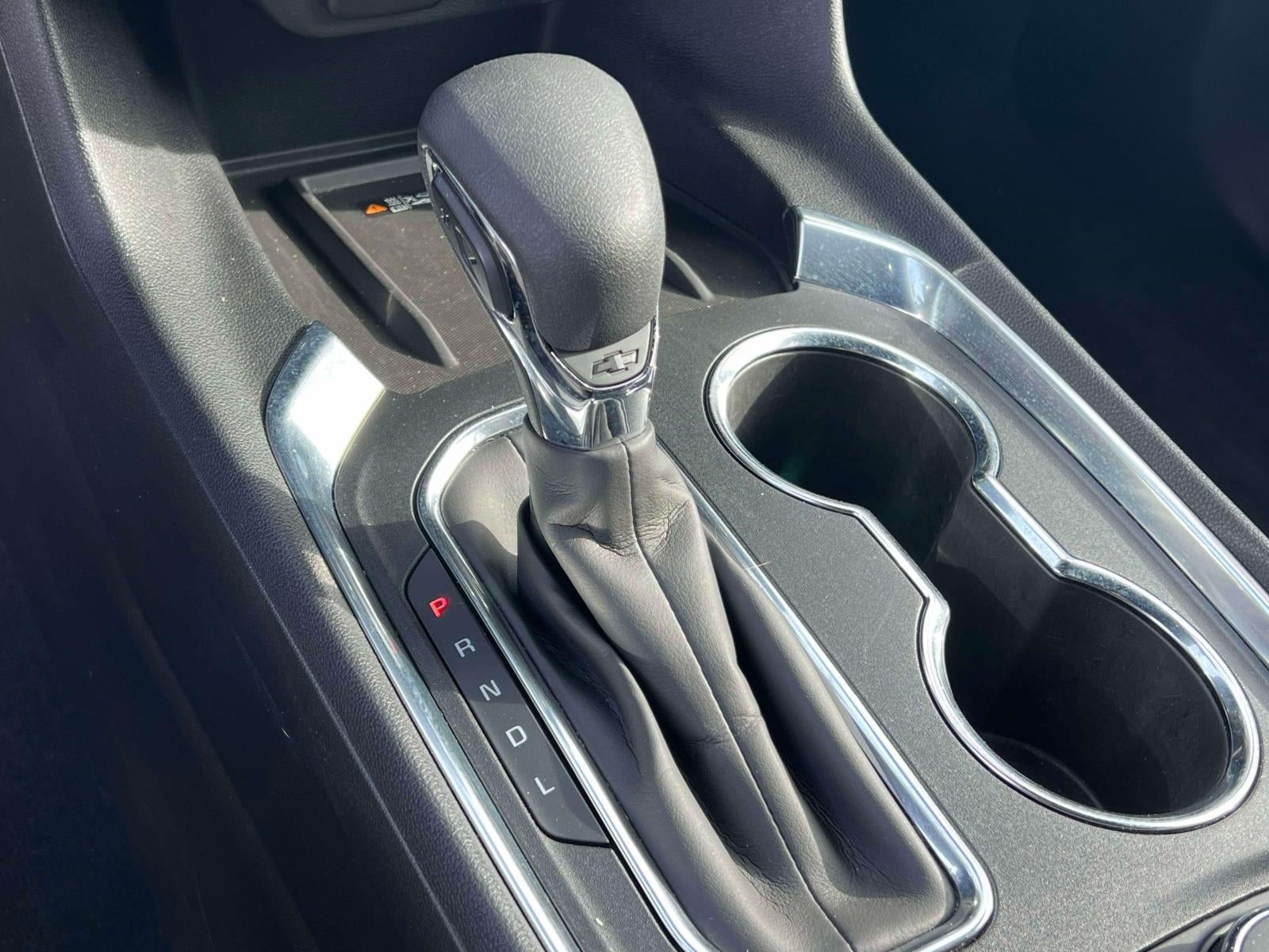 2023 Chevrolet Traverse AWD LT Cloth