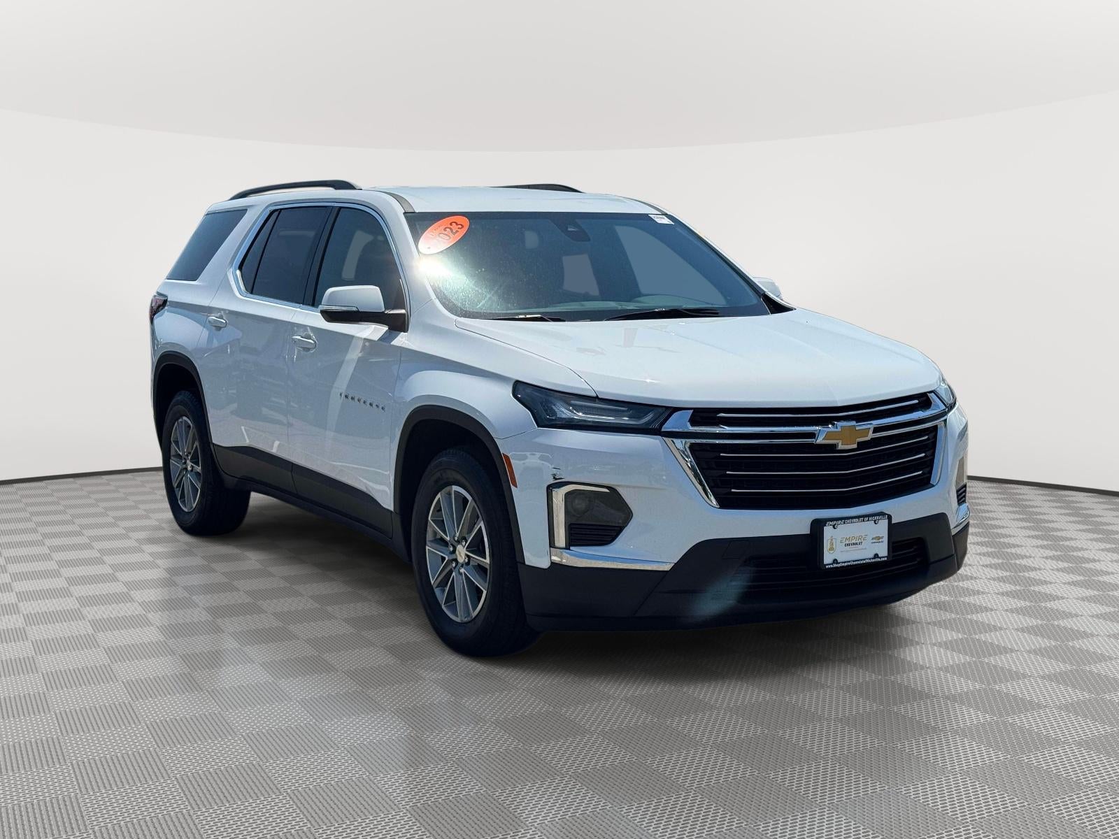 2023 Chevrolet Traverse AWD LT Cloth