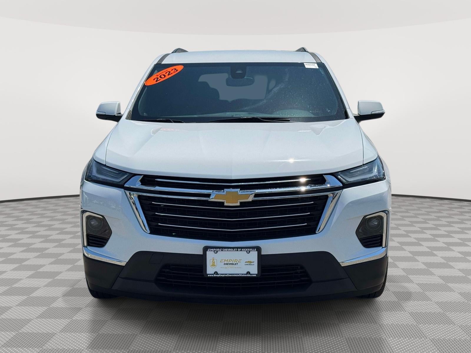 2023 Chevrolet Traverse AWD LT Cloth
