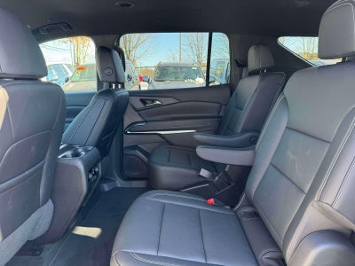 2025 Chevrolet Traverse AWD LT